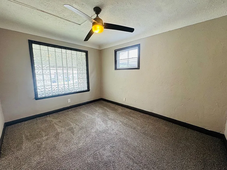 10630 Kimberley Ave — Photo 15