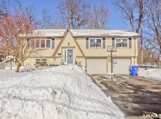 25A Queen Street, Enfield, CT 06082