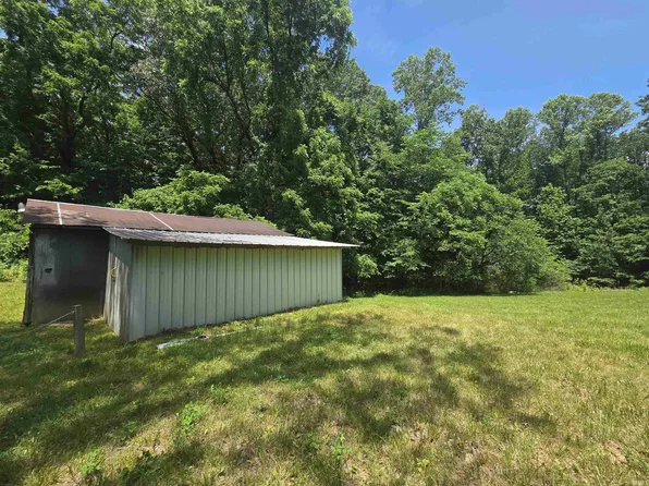 8025 N Fish Rd, Bloomington, IN 47408