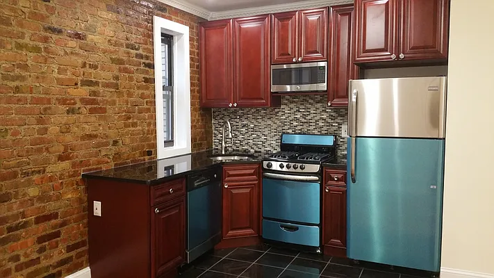 Rented by Voro NYC | media 42