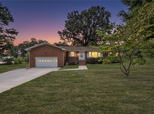 3901 Wedgewood Dr, Chesapeake, VA 23321