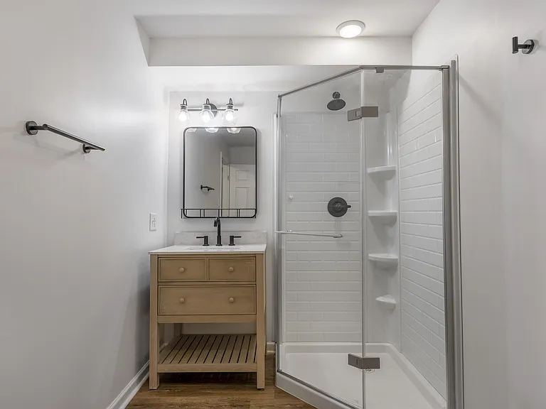 7830 Cove Ridge Dr — Photo 34