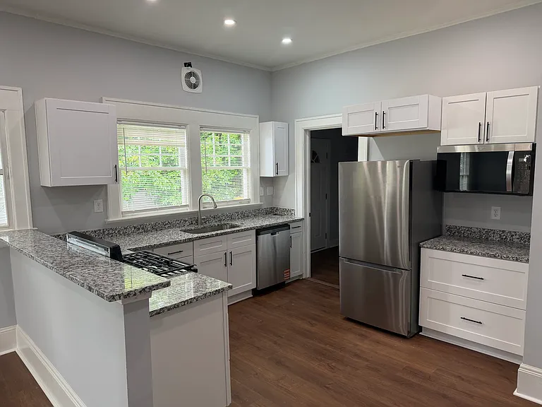 Beautiful Renovated Kitchen