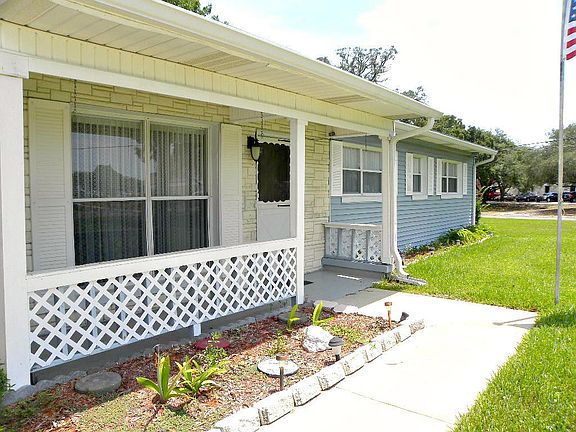 2nd image of 31 Iowa Dr NE