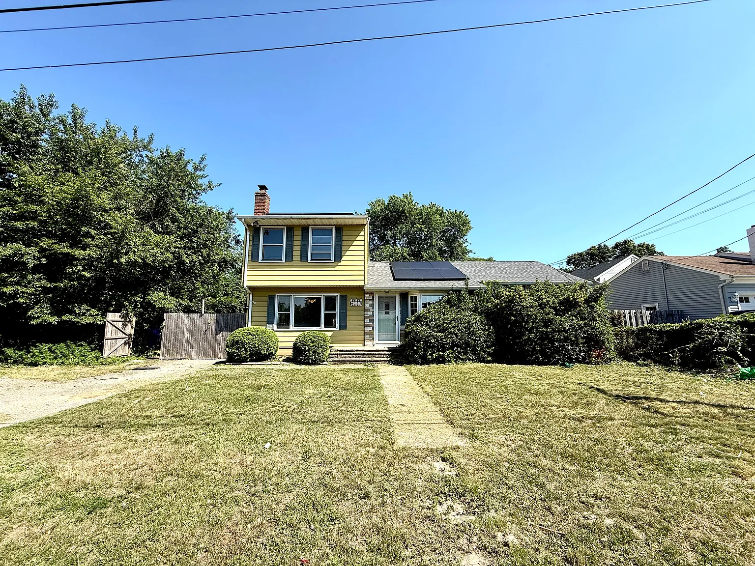 4 bed, 1552 sqft, $3,300 — Photo 2