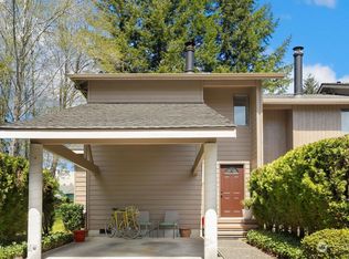 855 NW Huckle Dr UNIT D, Bremerton, WA 98311