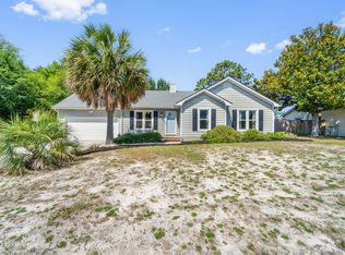 159 Kingsbridge Rd, Hubert, NC 28539