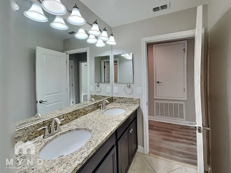 10159 Newminster Loop — Photo 15