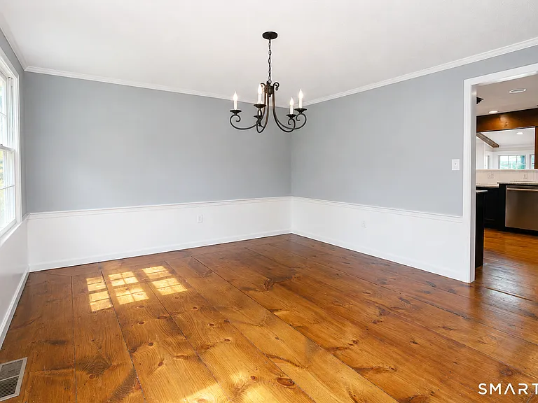 50 Fox Den Rd — Photo 20
