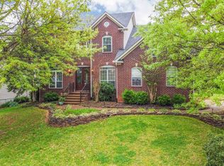 9013 Colebrook Ln, Knoxville, TN 37922