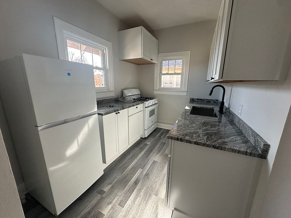 2nd image of 702 N Grant St #704-6