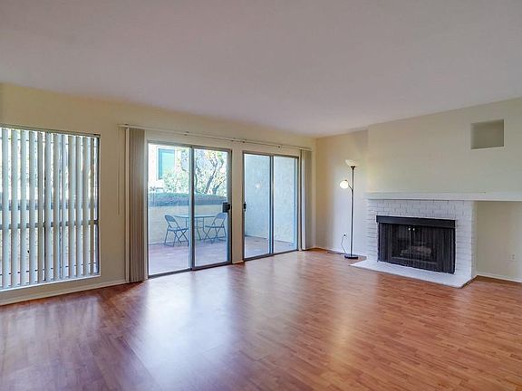 3rd image of 5257 Coldwater Canyon Ave Unit C