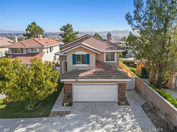 26726 Neff Ct, Santa Clarita, CA 91351