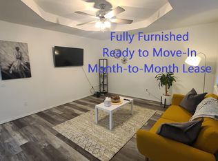 1912 S F St, Rogers, AR 72758
