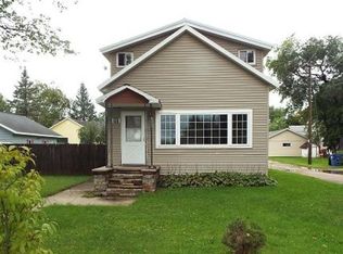 911 4th St, Mattoon, WI 54450