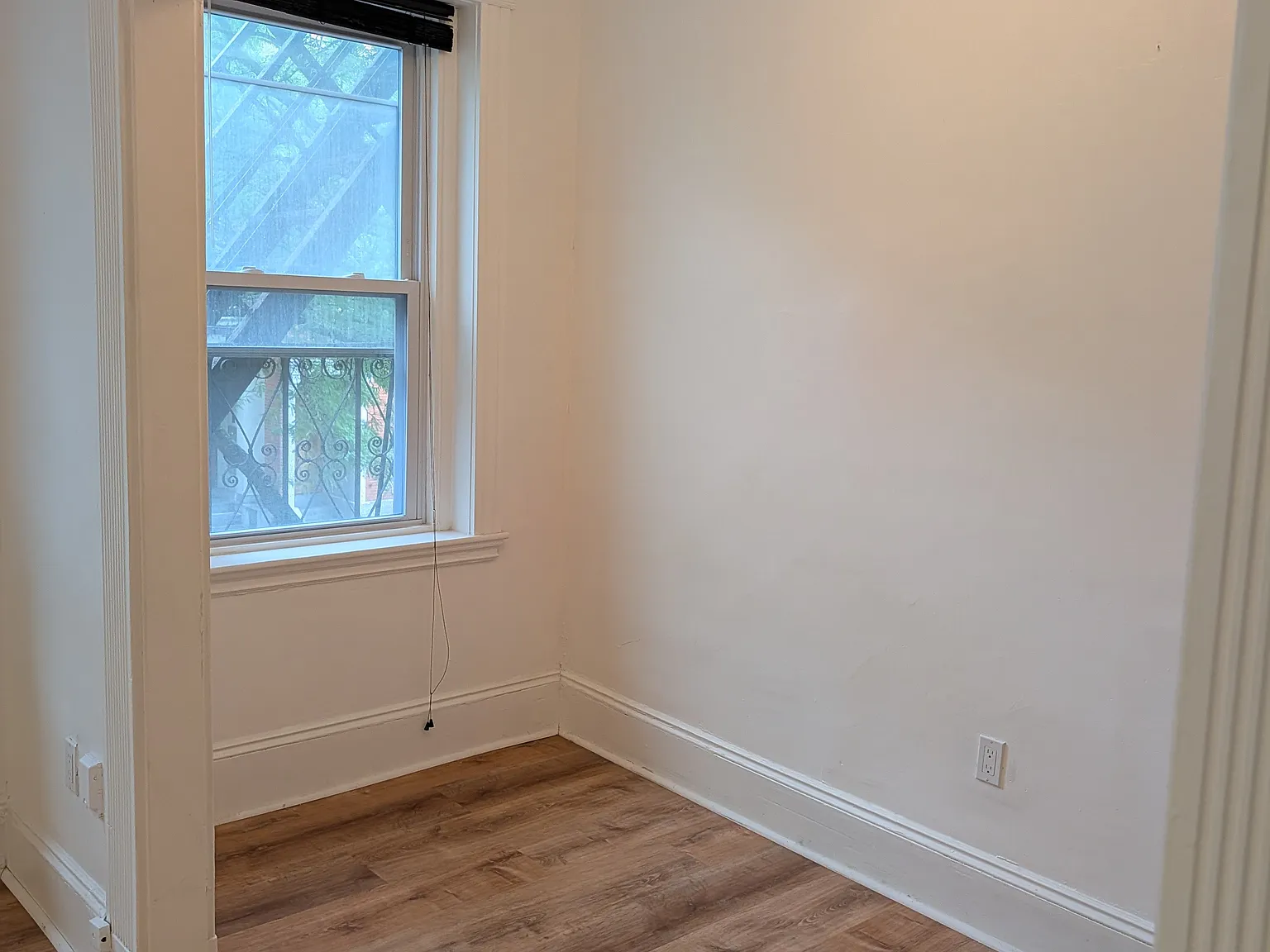 Studio, 1.0 bath, 350 sqft, $2,300 — Photo 4