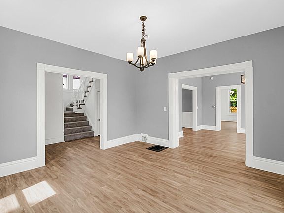 5th image of 1005 Harrison St