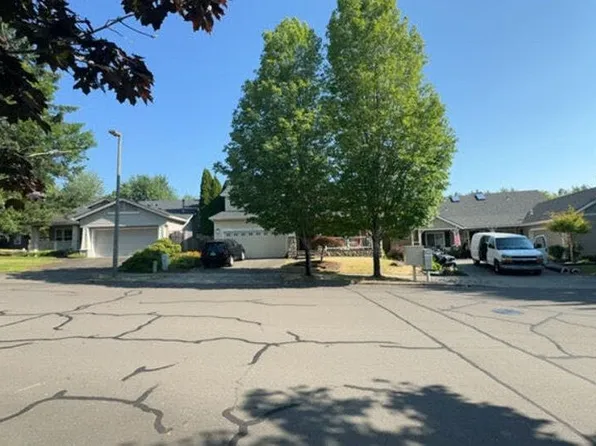 18081 SW Inkster Dr, Sherwood, OR 97140