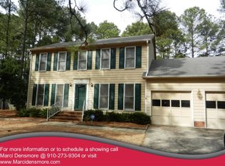 612 Bromsworth Trl, Fayetteville, NC 28311