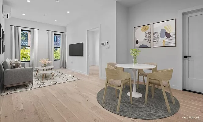 Rented by Oxford Property Group | media 10