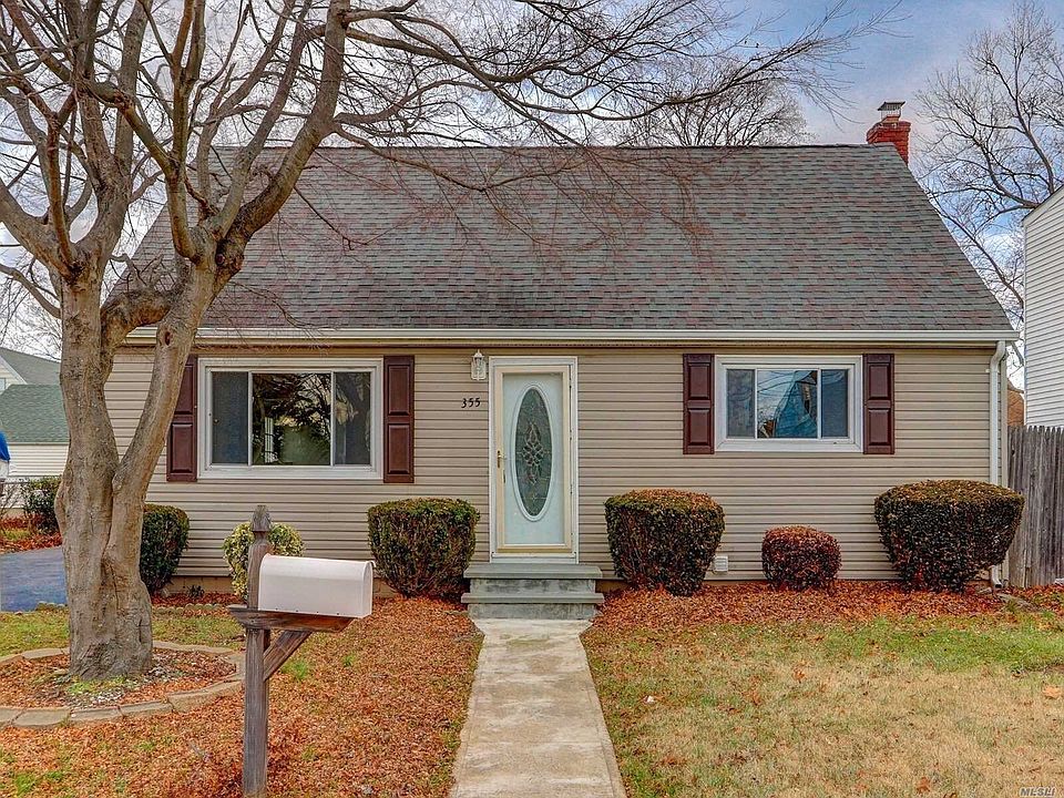 1st image of 355 Abbington Ct