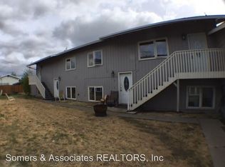 1124 27th Ave APT 4, Fairbanks, AK 99701