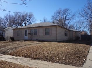 1103 S Silverdale Ct, Wichita, KS 67218
