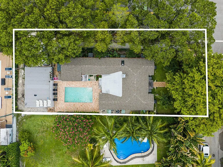 744 Sunset Rd — Photo 31
