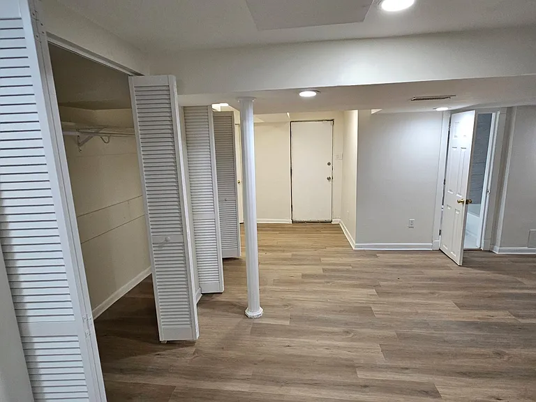 2305 Oxon Run Dr — Photo 13