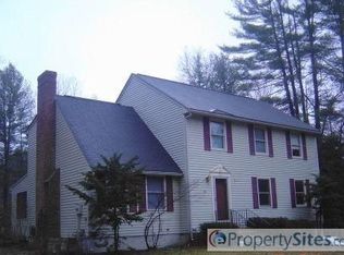 12 Westminster Ln, Merrimack, NH 03054