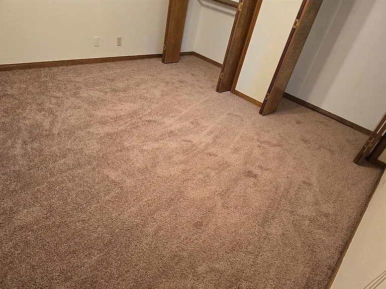 9903 Grand Oak Dr — Photo 32