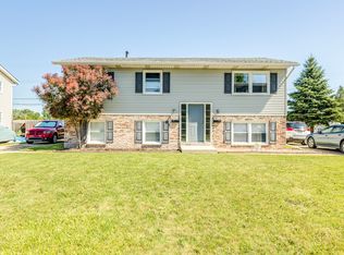 430 8th St, Marysville, MI 48040