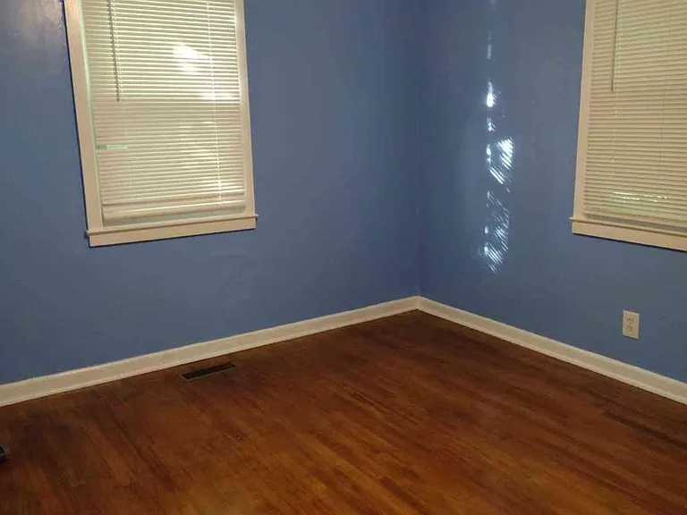 2606 Waverly St — Photo 6