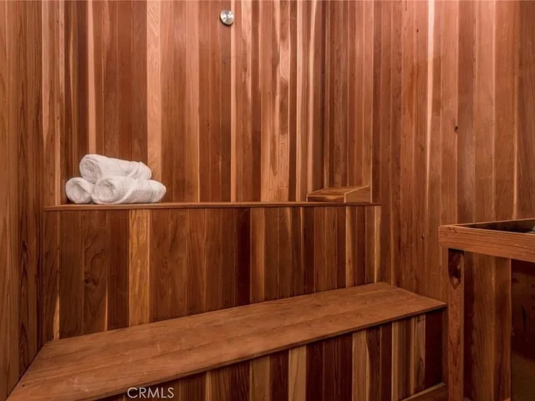 1441 Robmar Dr — Photo 21