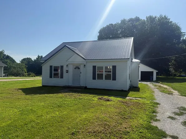 1146 Stonewall St N, Mc Kenzie, TN 38201