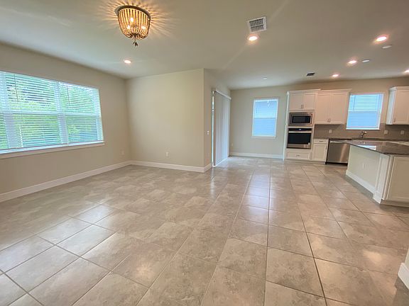 5th image of 17365 Back Bay Ct