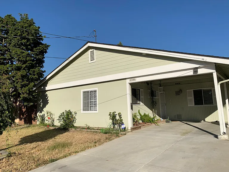 4386 Gina St — Photo 2
