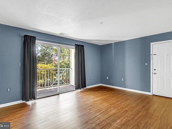 3rd image of 1210 Mist Wood #202