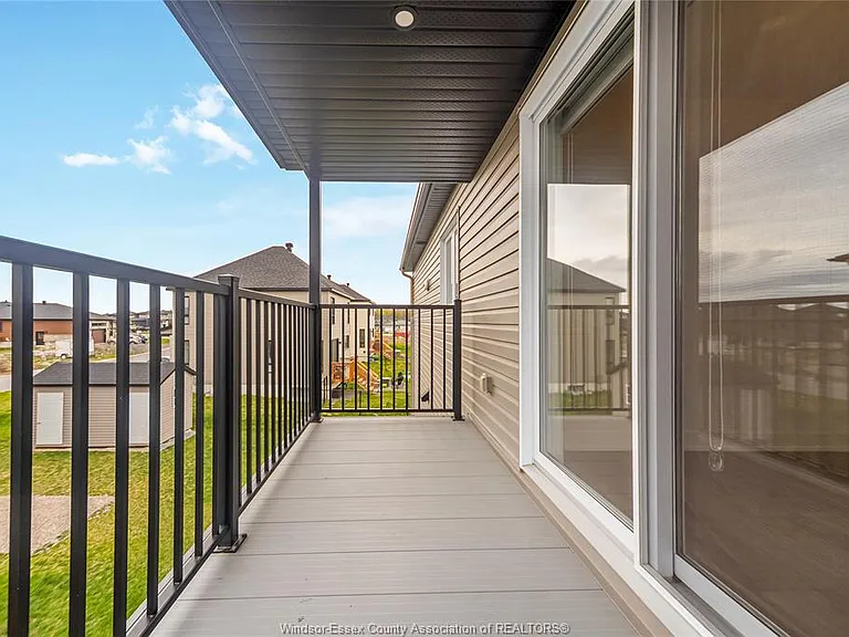 90 Rutile St — Photo 36