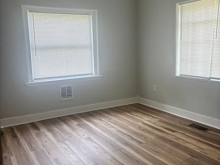 122 Pinecrest Cir — Photo 9