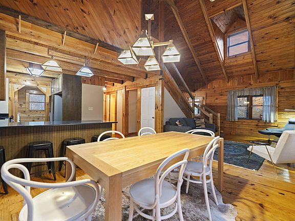 14th image of this home