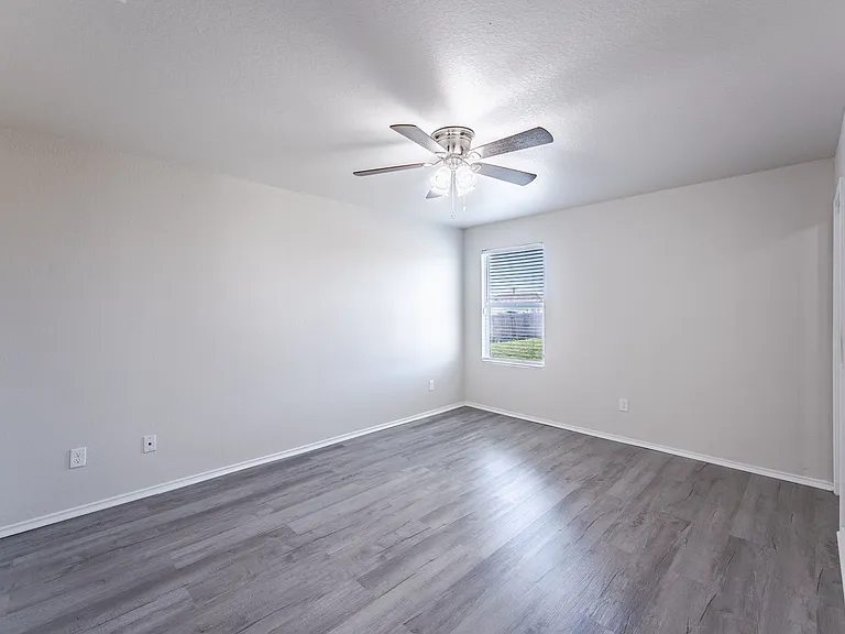 360 Agave Cir — Photo 11