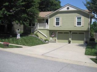 3113 S Viking Ct, Independence, MO 64057