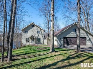 7055 Siesta Dr, Delavan, IL