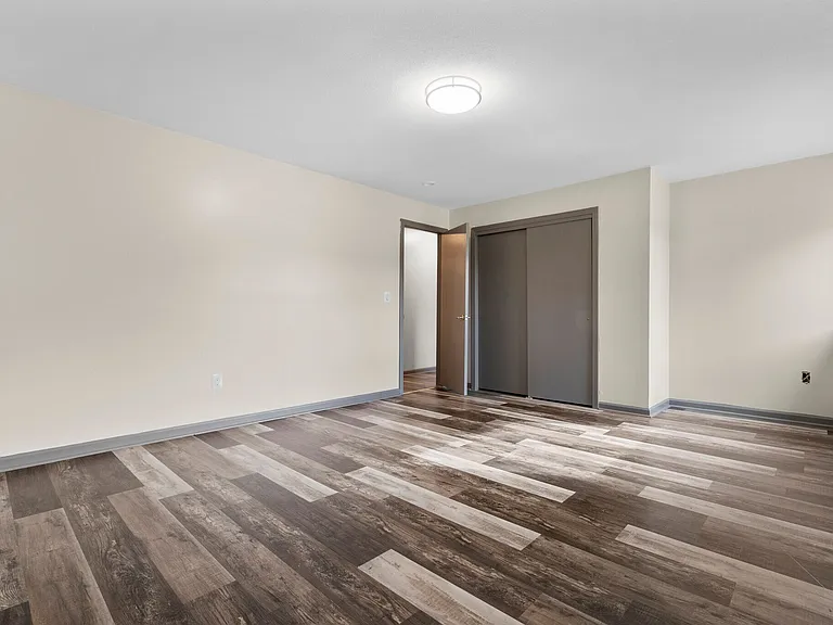 1160A401 S Main St #103 — Photo 7