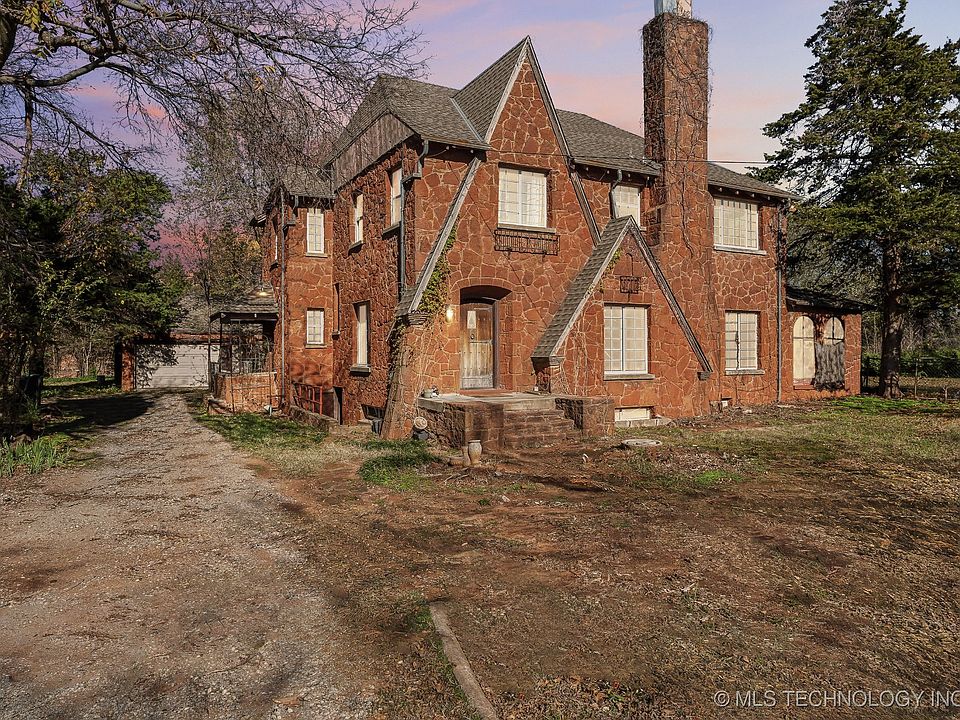 1st image of 4201 NE 36th St