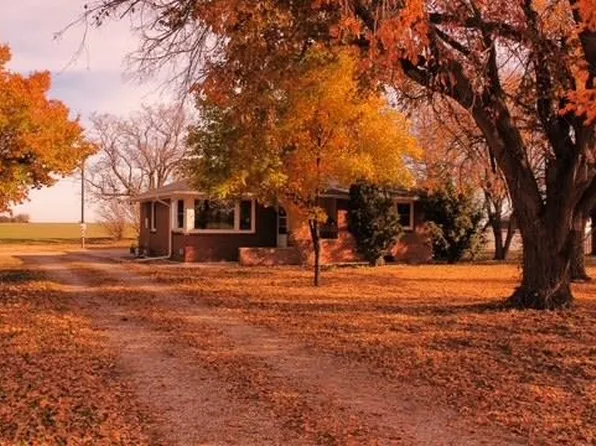 1496 110th Ave, Larned, KS 67550