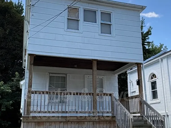 141 Fulton St, Akron, OH 44305