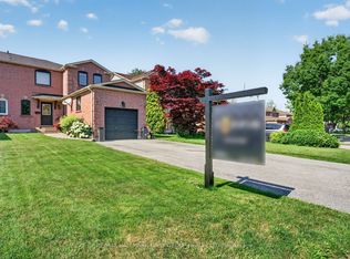 47 Rollo Dr, Ajax, ON L1S7E2