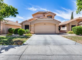 7931 W Laurel Ln, Peoria, AZ 85345